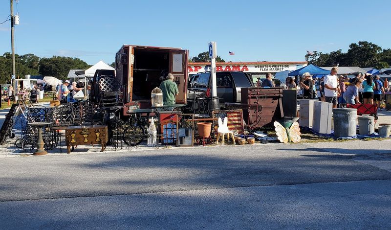 Haggling, Friendly Faces, and Leashed Dogs