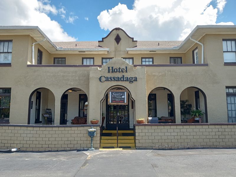 Hotel Cassadaga, Lake Helen, FL Hotel Cassadaga, Lake Helen, FL