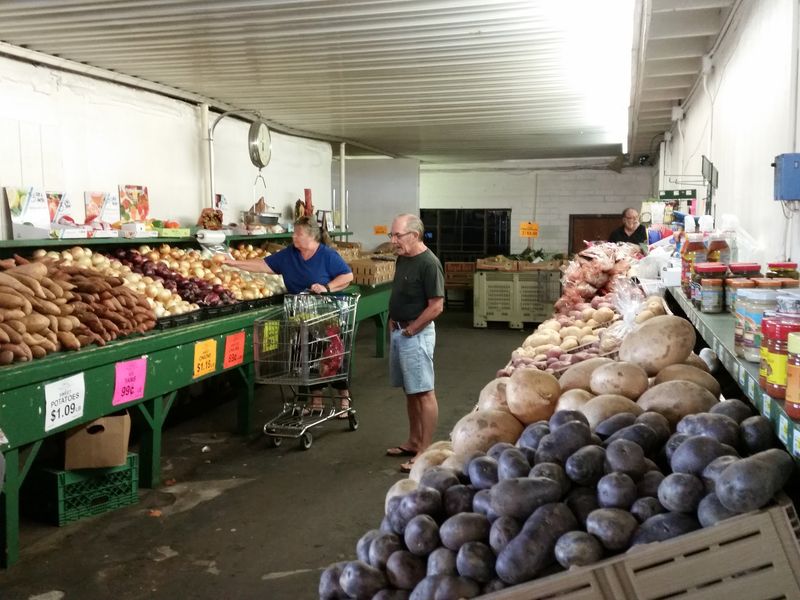 How to Shop Like a Regular