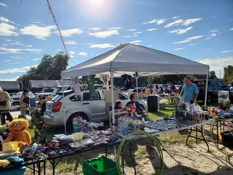 Lemonade Breaks and Food Trucks