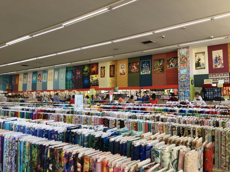 M & L Fabrics Discount Store, Anaheim, CA
