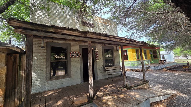 Main Street, Frontier Edition Main Street, Frontier Edition