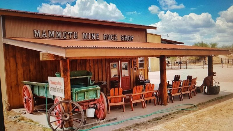 Mammoth Mine Rock Shop, Apache Junction, AZ