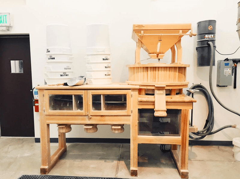 Modern Stone Milling Behind the Scenes Modern Stone Milling Behind the Scenes