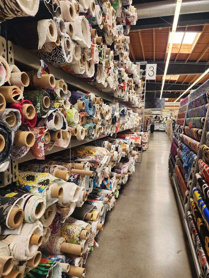 Mood Fabrics, Los Angeles, CA Mood Fabrics, Los Angeles, CA