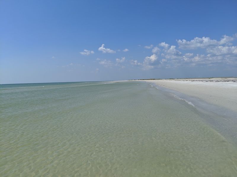 North Beach at Fort De Soto Park, St. Petersburg, FL North Beach at Fort De Soto Park, St. Petersburg, FL