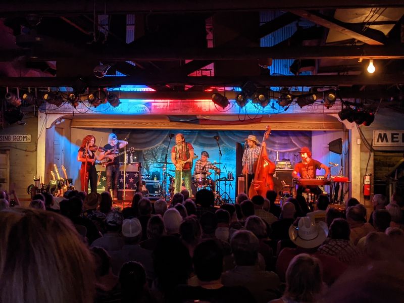 Packed Saturday Night Shows Packed Saturday Night Shows