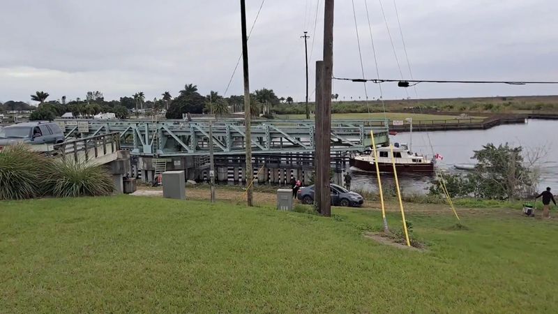 Point Chosen Swing Bridge Point Chosen Swing Bridge