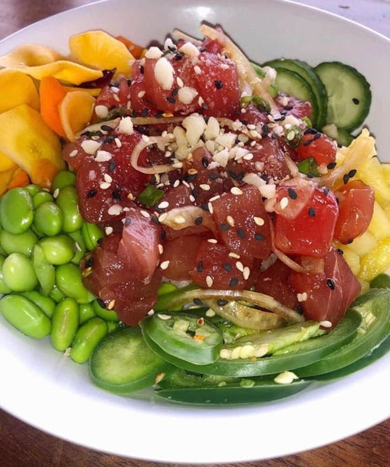 Poke Bowls That Built a Fan Club Poke Bowls That Built a Fan Club