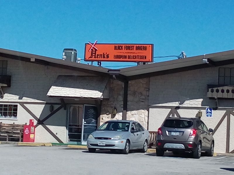 Prices, Parking, and Practical Tips Prices, Parking, and Practical Tips