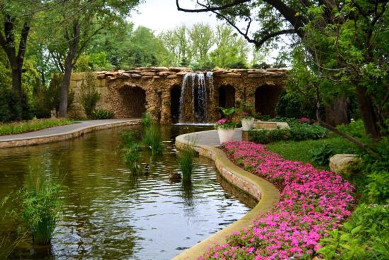 Quiet Corners And Camera-Ready Spots