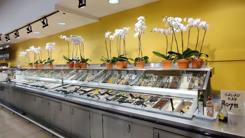 Restaurants Under the Same Roof