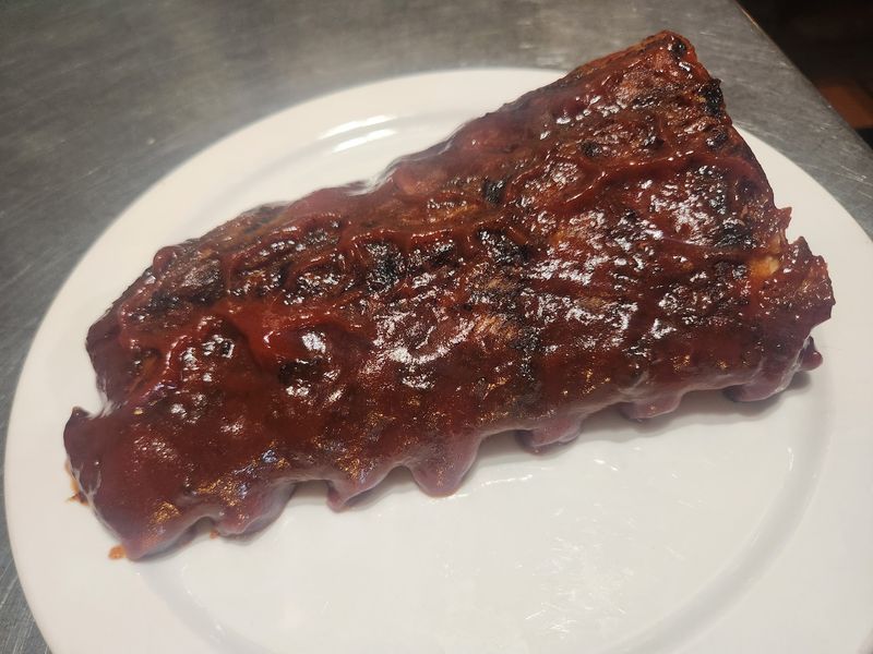 Ribs, Chicken, and a Welcome Plate
