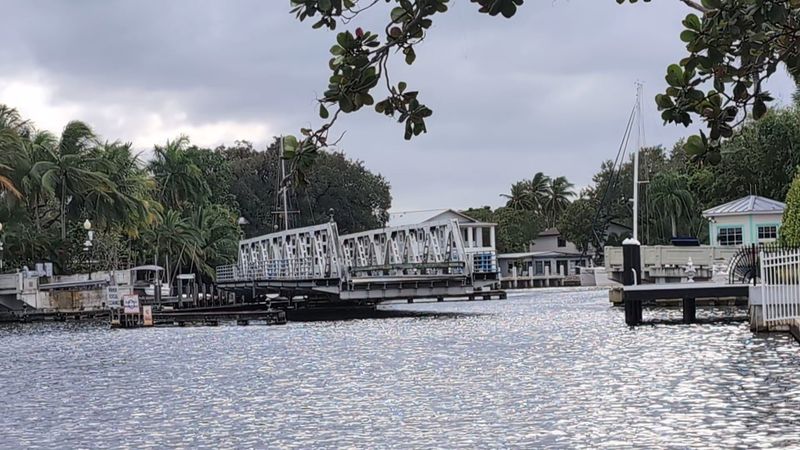 SE 11th Ave Swing Bridge SE 11th Ave Swing Bridge