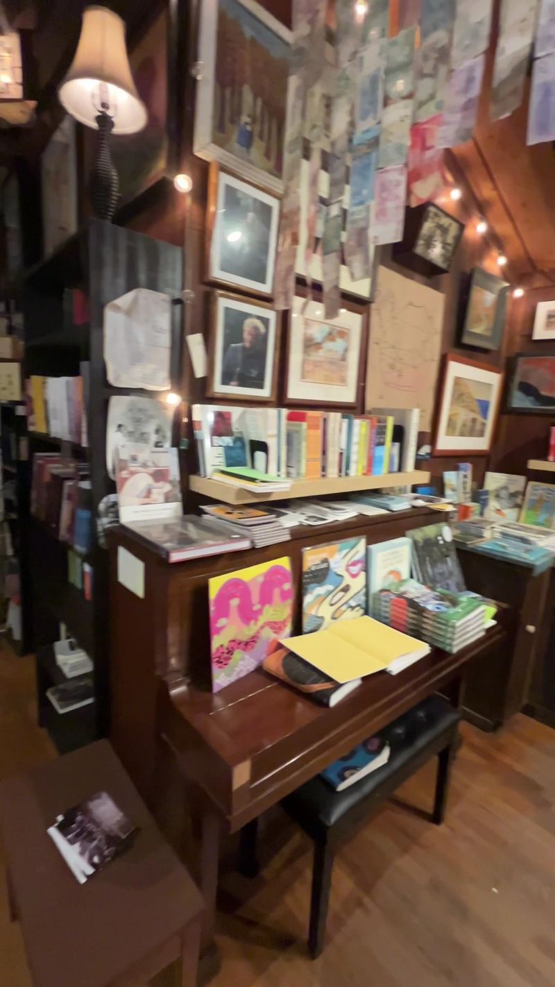 Shelves Worth Getting Lost In Shelves Worth Getting Lost In