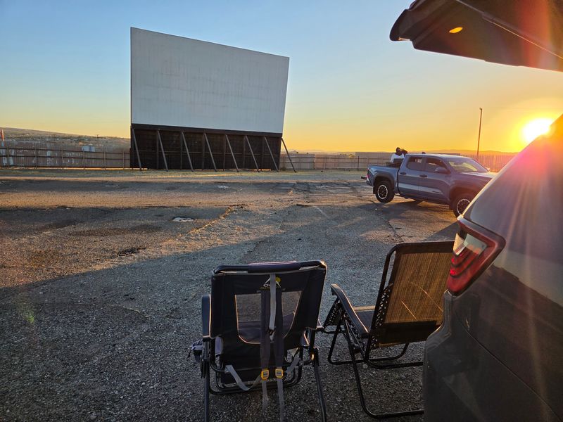Skyline Drive-In, Barstow, CA Skyline Drive-In, Barstow, CA