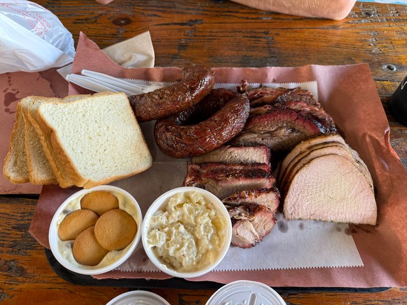 Snow's BBQ, Lexington, TX