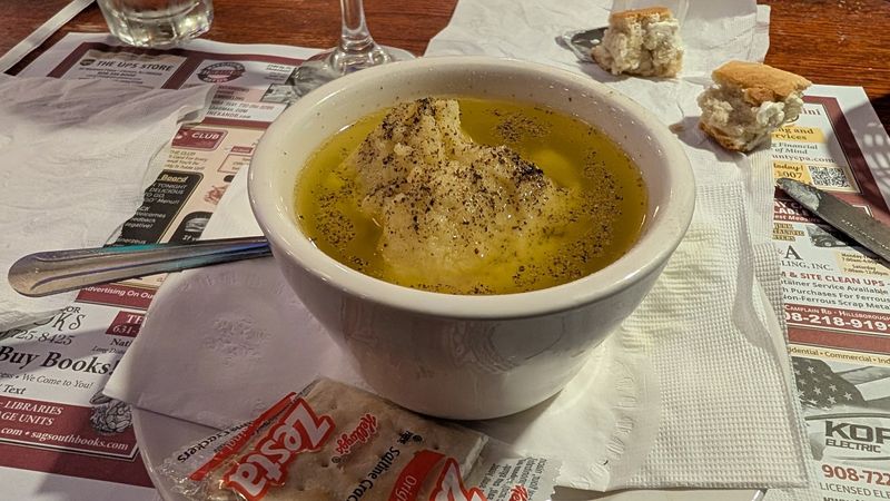 Soup, Salad Bar, and Sweet Finishes Soup, Salad Bar, and Sweet Finishes