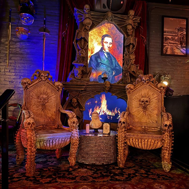 SpookEasy Lounge, Tampa, FL