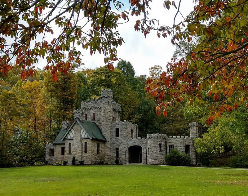 Squire's Castle, Willoughby Hills, OH