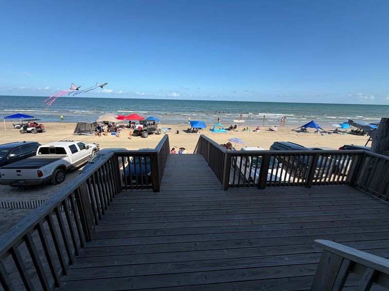 Surfside Beach, the Low-Key Coastal Backdrop Surfside Beach, the Low-Key Coastal Backdrop