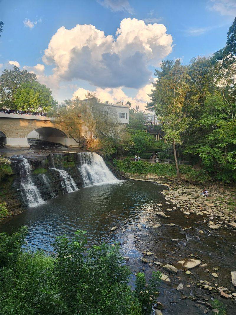 The Falls That Steal the Show The Falls That Steal the Show