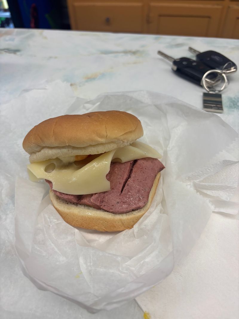 The Famous Trail Bologna Sandwich The Famous Trail Bologna Sandwich