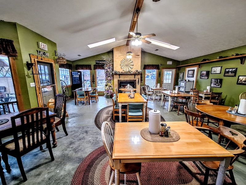 The Verdict on a Small-Town Favorite The Verdict on a Small-Town Favorite