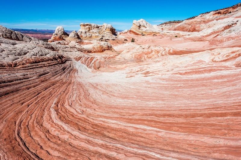 The Wave and Its Famous Lottery