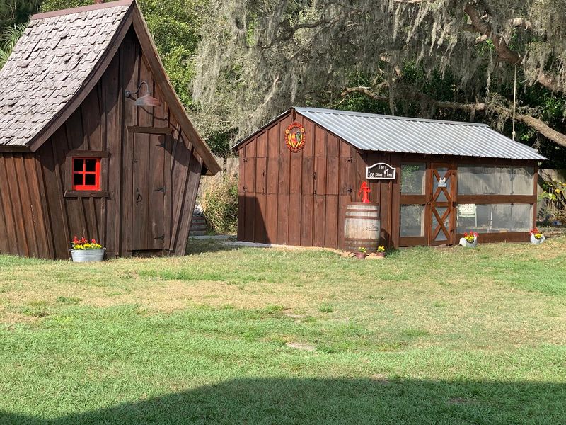 Tidy Grounds and Pretty Surroundings