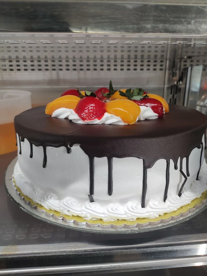 Tres Leches and Party Cakes Tres Leches and Party Cakes