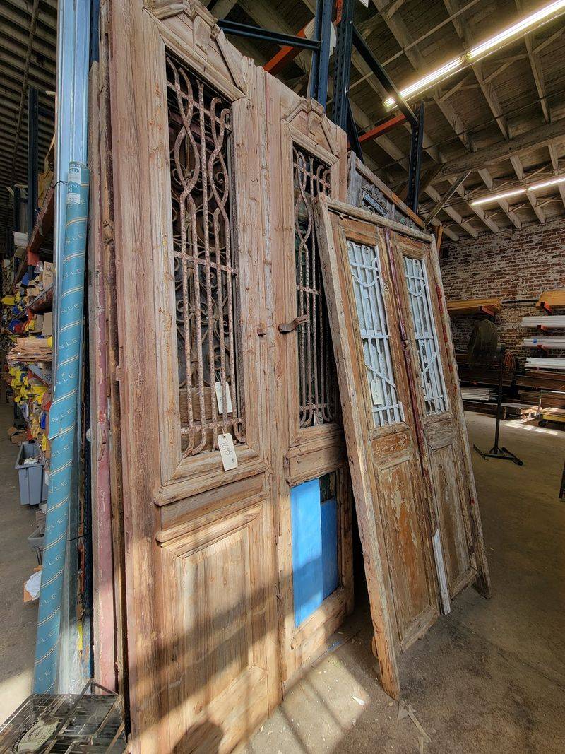 Tubs, Doors, and Oversized Surprises Tubs, Doors, and Oversized Surprises