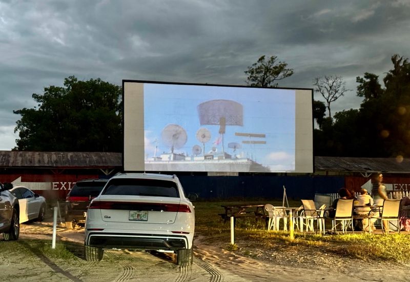 Two Screens, Twice the Features