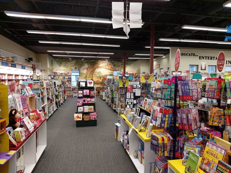 Upstairs Treasures for Young Readers Upstairs Treasures for Young Readers