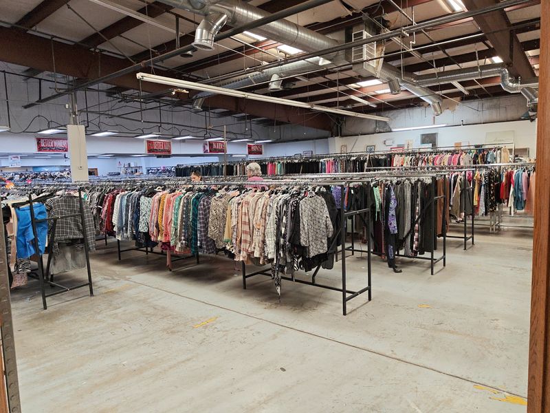 Valley Thrift Center #2, Fresno, CA Valley Thrift Center #2, Fresno, CA