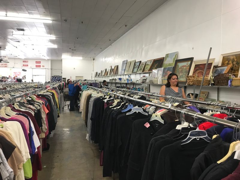 Valley Thrift Center, Fresno, CA Valley Thrift Center, Fresno, CA