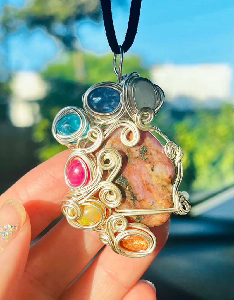 Wire Wrapping While You Wait Wire Wrapping While You Wait