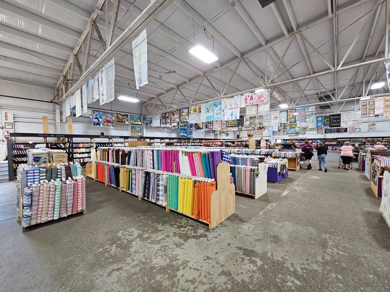 Zinck's Fabric Outlet (Berlin), Millersburg, OH Zinck's Fabric Outlet (Berlin), Millersburg, OH