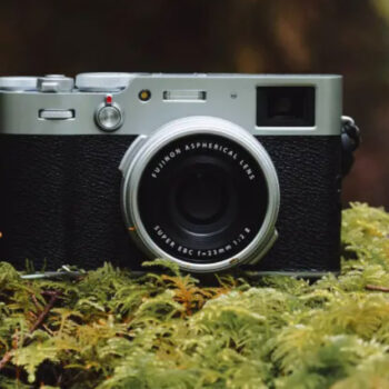 10 APS-C Travel Cameras With Big Sensors in Small Bodies (2025)