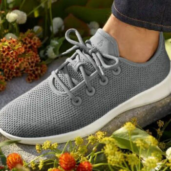 10 Best Comfortable Walking Shoes for Men Under $120 in November 2025