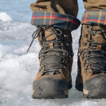 10 Best Men’s Walking Boots With Insulation in 2026