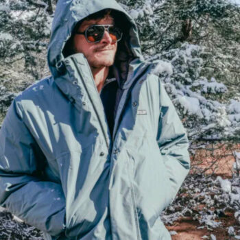 10 Best Wind & Ice-Resistant Jackets for Harsh Winters (2026)