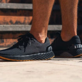 10 Cushioned Travel Sneakers Men Recommend in 2025