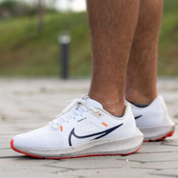 10 Men’s Walking Shoes That Make Cobblestone Streets Easy