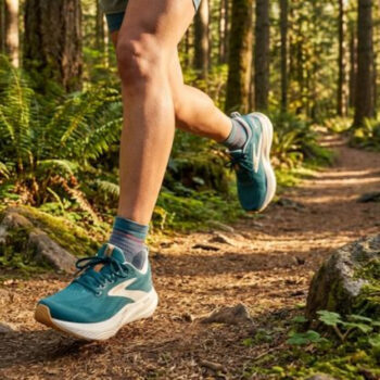 10 Most Comfortable Shoes for Travel and Sightseeing in 2026