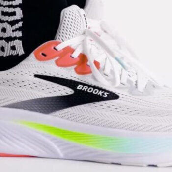 10 Most Comfortable Travel Walking Shoes You Can Rely On All Day in 2026