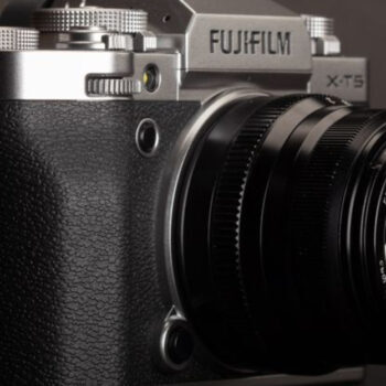 10 Most Reliable Cameras for Travel Influencers in November 2025