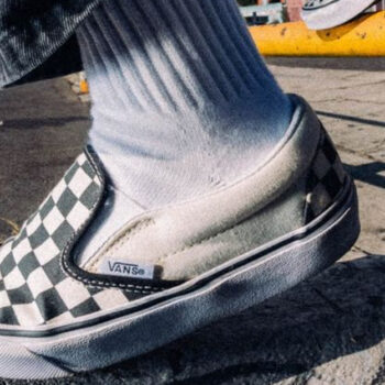 10 Slip-On Shoes Ideal for Airport Travel in 2025