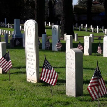 10 Verified Historic Cemeteries in the PNW (and Who's Buried There)