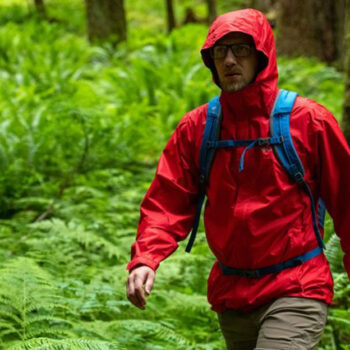 10 Waterproof Travel Jackets Perfect for Any Destination
